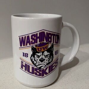 Washington Huskies Coffee Mug